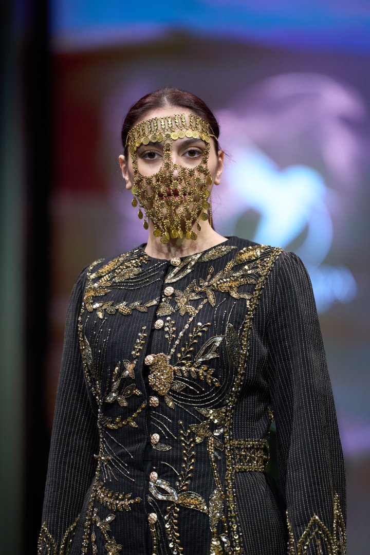 17-й сезон Azerbaijan Fashion Week: Модный диалог культур и устойчивое будущее (ФОТО)