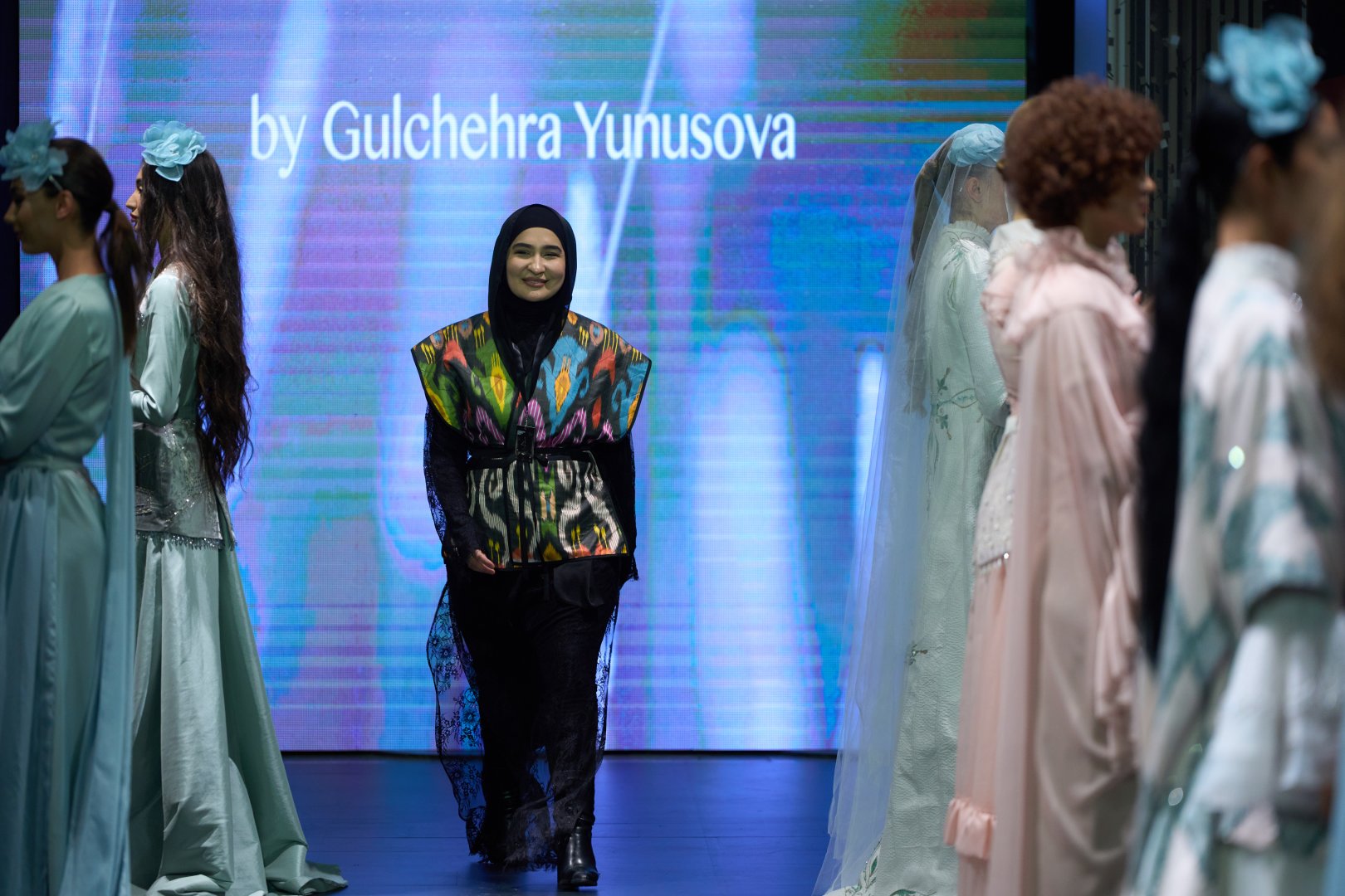 17-й сезон Azerbaijan Fashion Week: Модный диалог культур и устойчивое будущее (ФОТО)