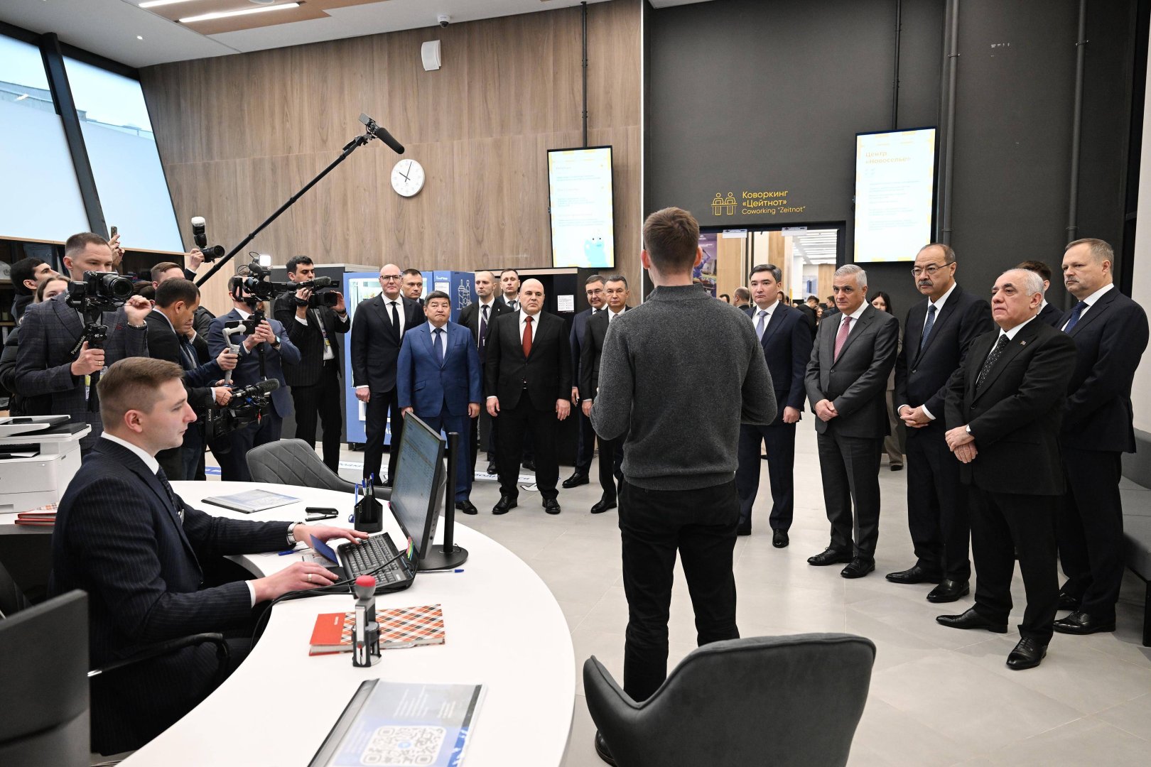 Али Асадов побывал в Московском государственном техническом университете имени Н.Э.Баумана (ФОТО