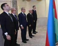 Али Асадов почтил память Общенационального лидера Гейдара Алиева в Москве (ФОТО)