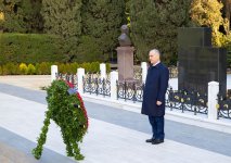 Сотрудники СГБ посетили могилу великого лидера на Аллее почетного захоронения (ФОТО, ВИДЕО)
