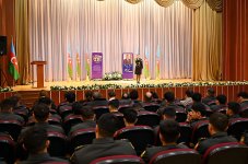 В азербайджанской армии прошли мероприятия по случаю Дня памяти великого лидера Гейдара Алиева (ФОТО)