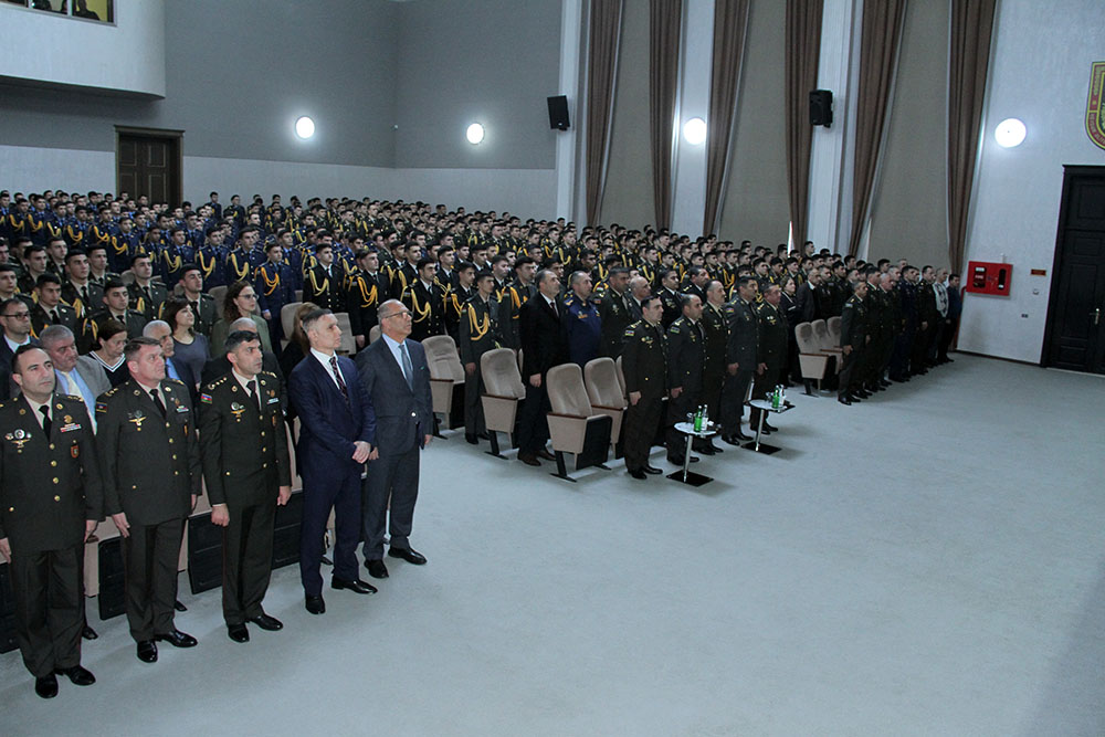 В азербайджанской армии прошли мероприятия по случаю Дня памяти великого лидера Гейдара Алиева (ФОТО)