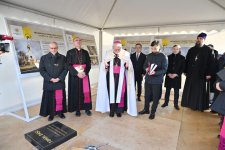 Baku hosts ceremony to consecrate territory for new church dedicated to Saint John Paul II (PHOTO)