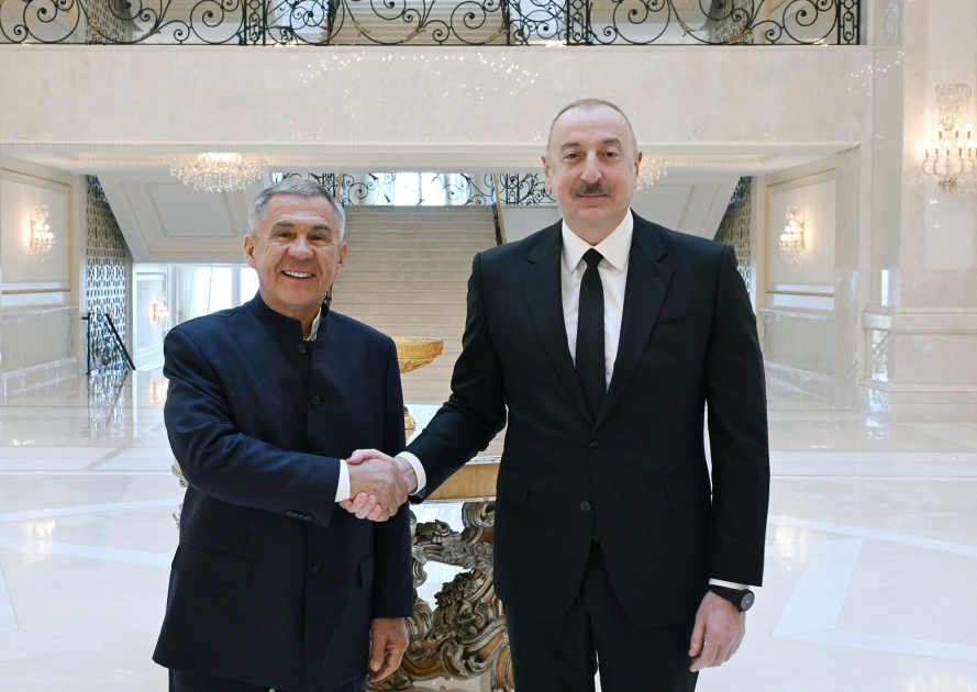 President Ilham Aliyev meets with Rais of Republic of Tatarstan of Russia (PHOTO/VIDEO)