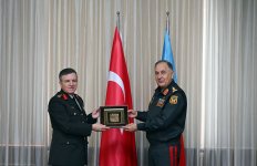 Обсуждены перспективы развития военного сотрудничества между Азербайджаном и Турцией (ФОТО)