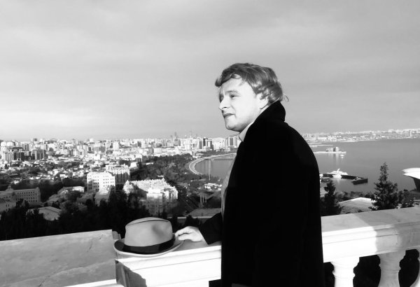 "Прощай, Баку! Тебя я не увижу…". Ярослав Трифонов представил очень трогательный проект (ВИДЕО, ФОТО)