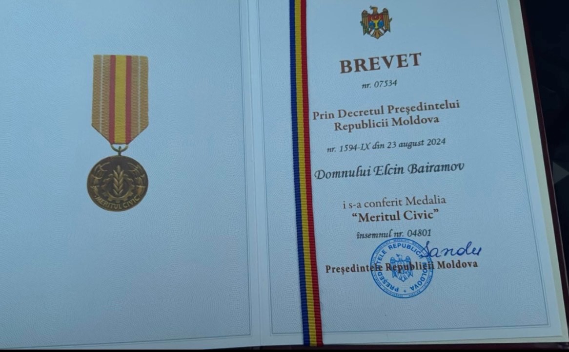 Президент Молдовы наградила азербайджанца медалью (ФОТО)
