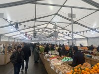В Баку проходит новогодняя ярмарка "Из села в город" (ФОТО)