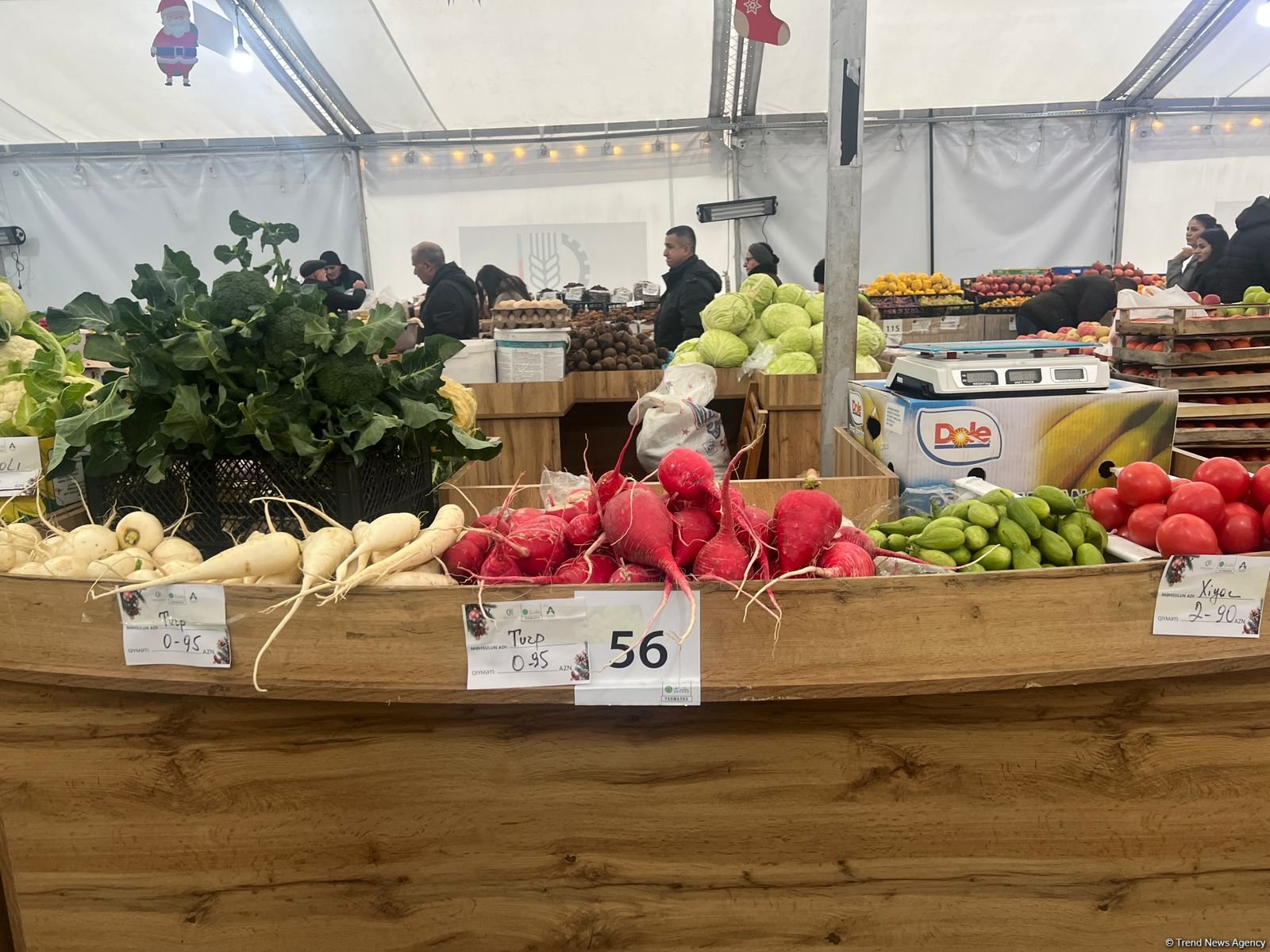 Цены на продукцию на ярмарке ”Из села в город" в Баку (ФОТО)