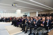 Джейхун Байрамов рассказал о роли Азербайджана в энергетической диверсификации Европы на конференции послов (ФОТО)