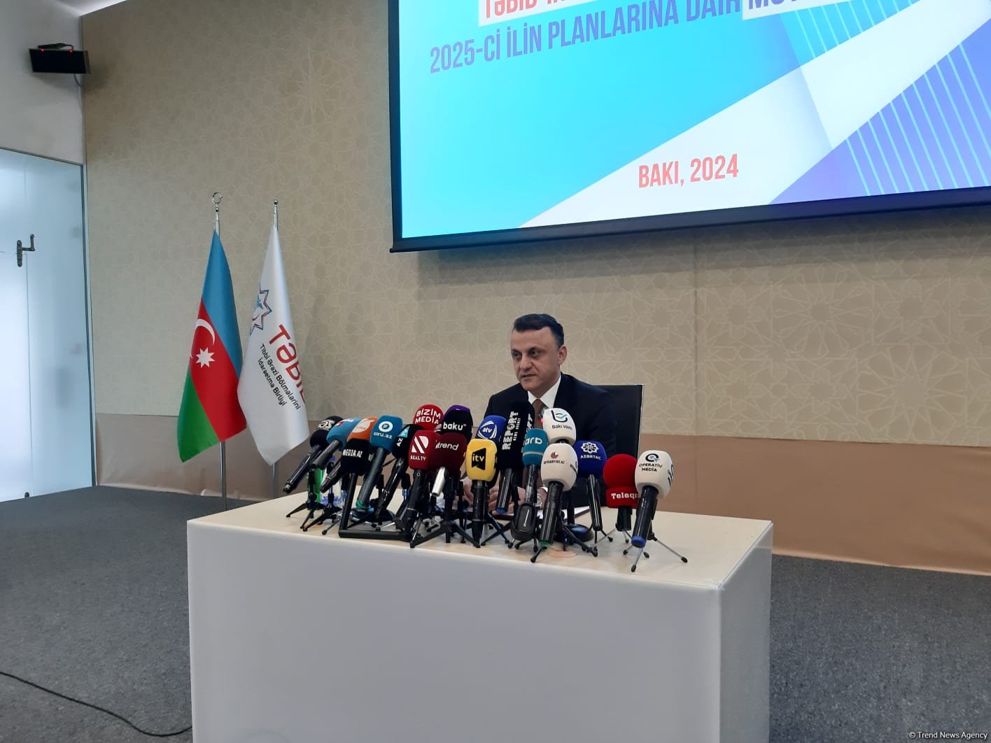 Дан старт проектированию Губадлинской и Джебраильской больниц модульного типа - Вугар Байрамов