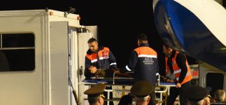 В Азербайджан доставлены 7 граждан, пострадавших при крушении самолета AZAL под Актау (ФОТО/ВИДЕО)