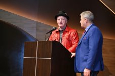 В Баку состоялась презентация фильма шведского режиссера Микаэля Силкеберга  "По следам Ноя" (ФОТО)