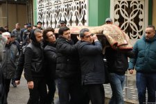В Баку похоронен погибший в авиакатастрофе 13-летний Мухаммедали (ФОТО)