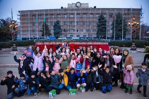В Ханкенди проходит ярмарка "Зимняя сказка" (ФОТО)