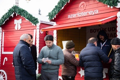 В Ханкенди проходит ярмарка "Зимняя сказка" (ФОТО)