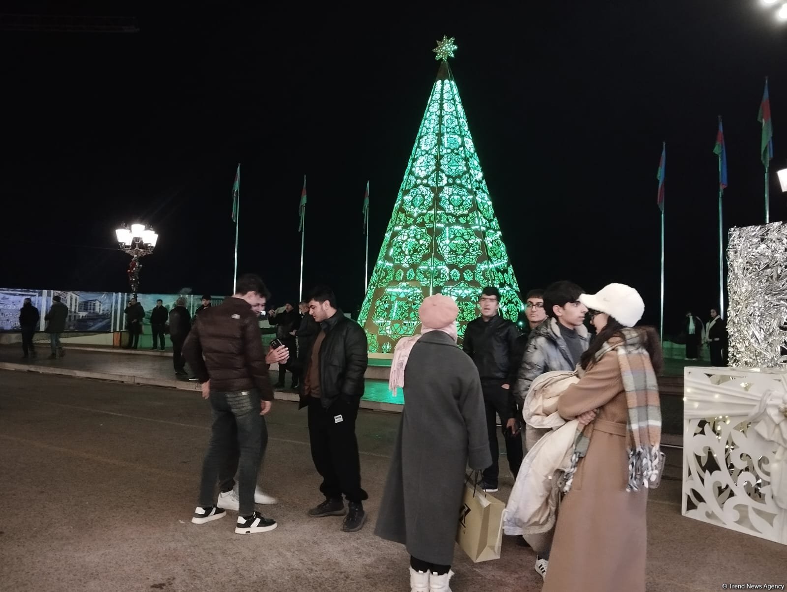 В Ханкенди проходит ярмарка "Зимняя сказка" (ФОТО)