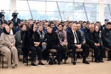 Президент Ильхам Алиев и Первая леди Мехрибан Алиева приняли участие в церемонии прощания с членами экипажа, погибшими в авиакатастрофе (ФОТО/ВИДЕО)