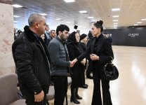 Президент Ильхам Алиев и Первая леди Мехрибан Алиева приняли участие в церемонии прощания с членами экипажа, погибшими в авиакатастрофе (ФОТО/ВИДЕО)