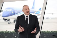 Президент Ильхам Алиев дал интервью Азербайджанскому телевидению (ФОТО/ВИДЕО)
