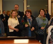 В Баку состоялась церемония прощания с членами экипажа, погибшими при крушении самолета AZAL (ФОТО)