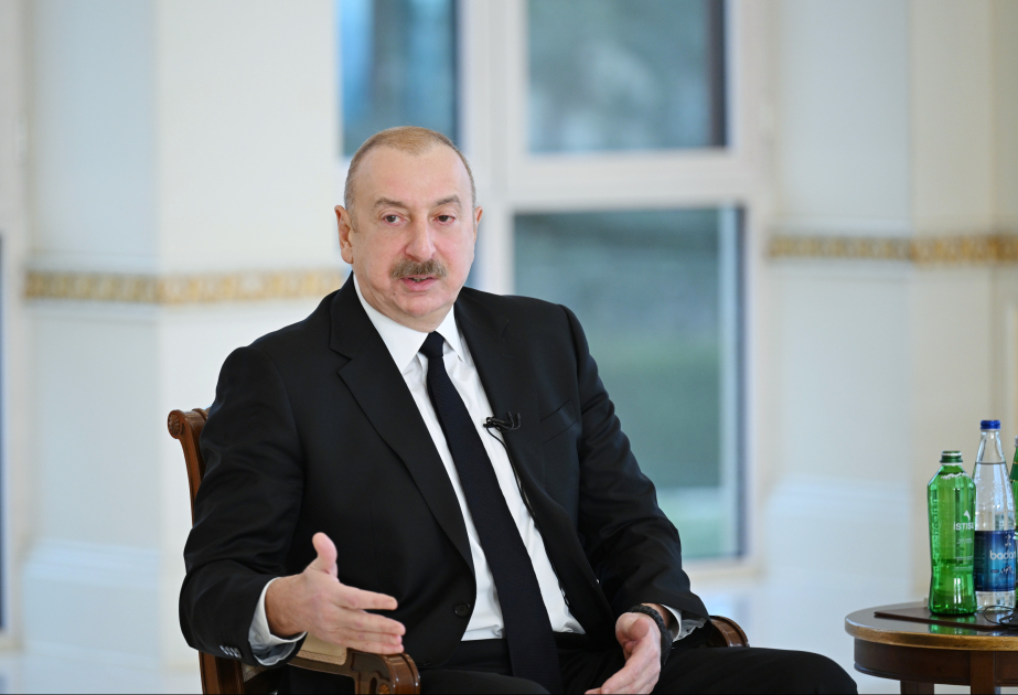 Президент Ильхам Алиев о попытке  бойкотировать COP29:  У меня есть информация от моих коллег-президентов, что президент Франции лично связывался со многими из них, призывая не ехать в Баку