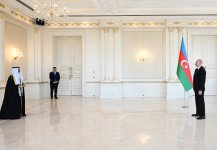 Президент Ильхам Алиев принял верительные грамоты нового посла Кувейта (ФОТО/ВИДЕО)