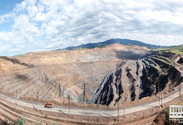 Uzbekistan's mining and metallurgical complex achieves production targets in 1M2025