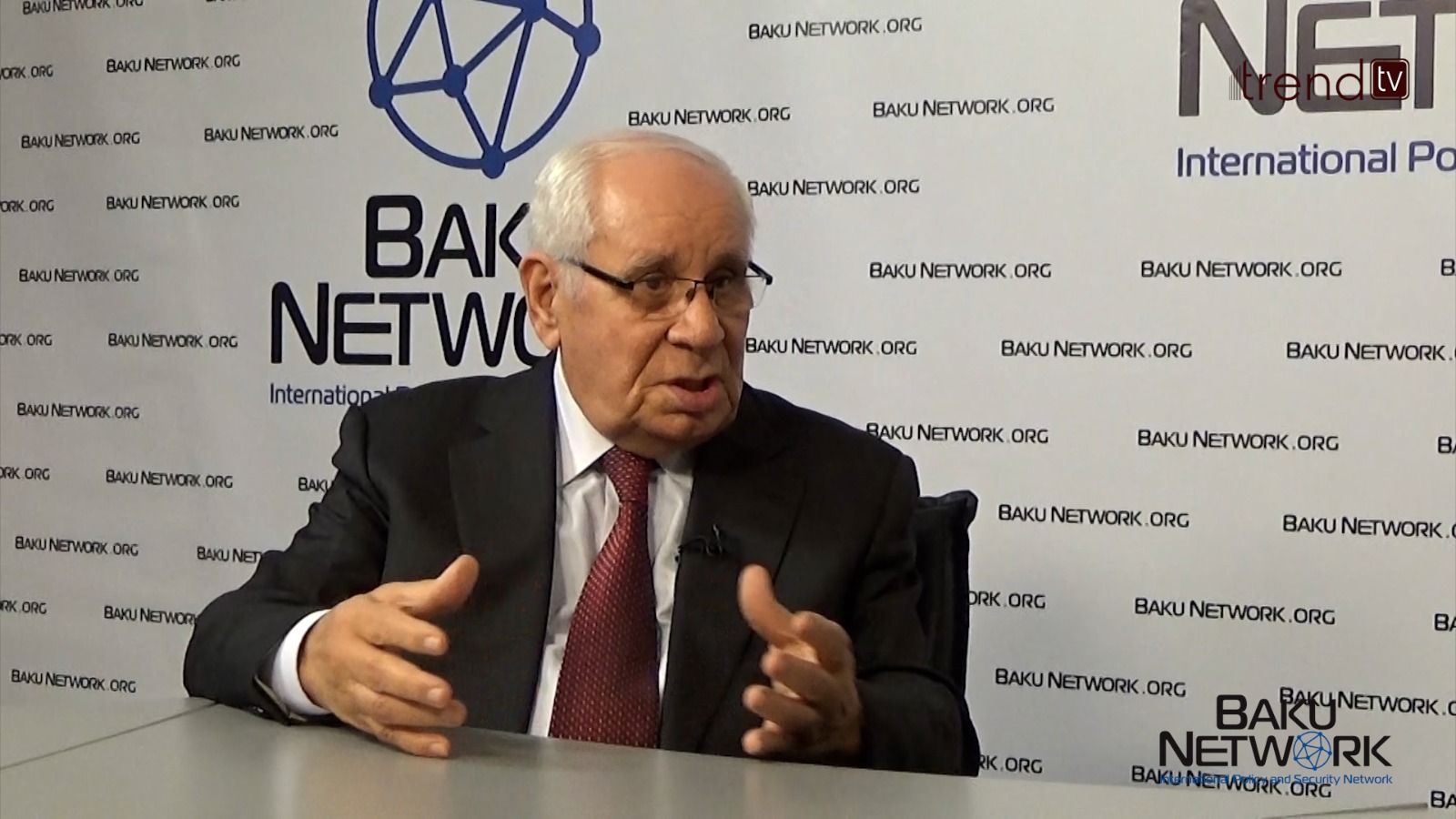 Мультикультурализм в Азербайджане – это ценность - Рафик Сеидзаде в программе "Диалог с Тофиком Аббасовым" (ФОТО/ВИДЕО)