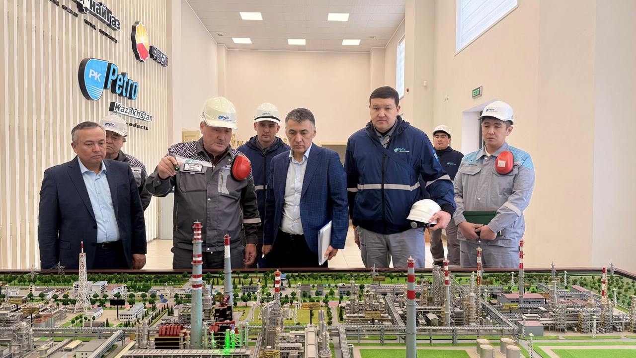 Shymkent oil refinery reveals its oil processing volume for 2024