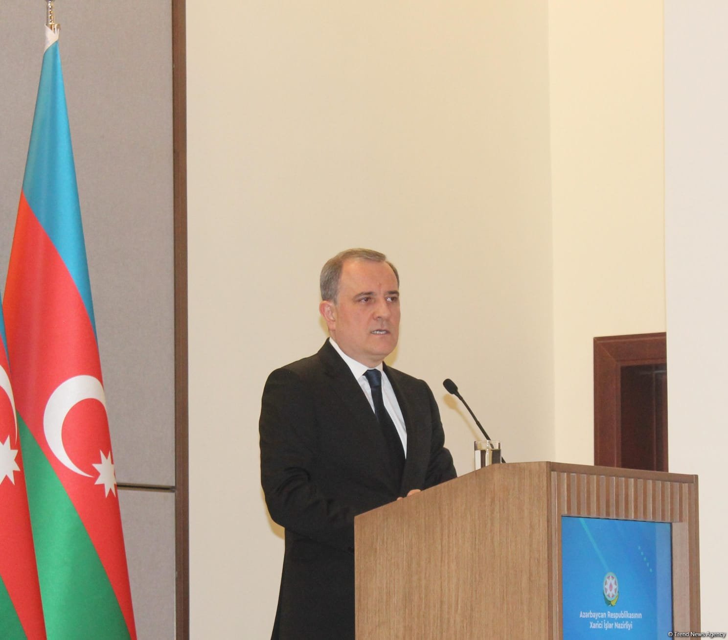 Azerbaijani FM departs for Uzbekistan on working visit