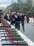 Посол Грузии в Азербайджане почтил память шехидов трагедии 20 января (ФОТО)