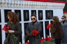 Азербайджанский народ чтит светлую память жертв трагедии 20 Января (ФОТО)