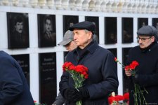 Азербайджанский народ чтит светлую память жертв трагедии 20 Января (ФОТО)