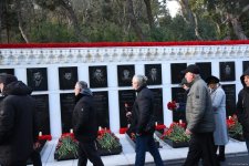 Азербайджанский народ чтит светлую память жертв трагедии 20 Января (ФОТО)