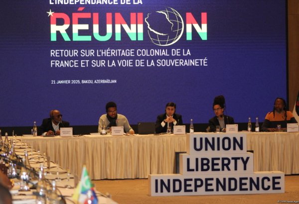 Baku Initiative Group moots French colonialism's history, current state in Réunion (PHOTO)