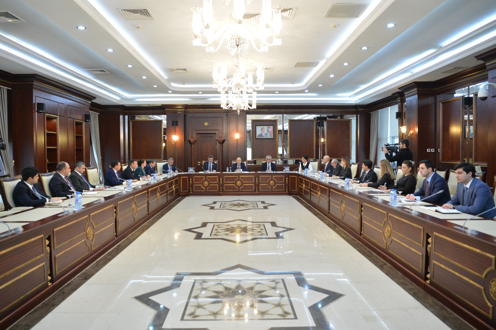 Состоялось заседание комитета парламента Азербайджана по труду и социальной политике