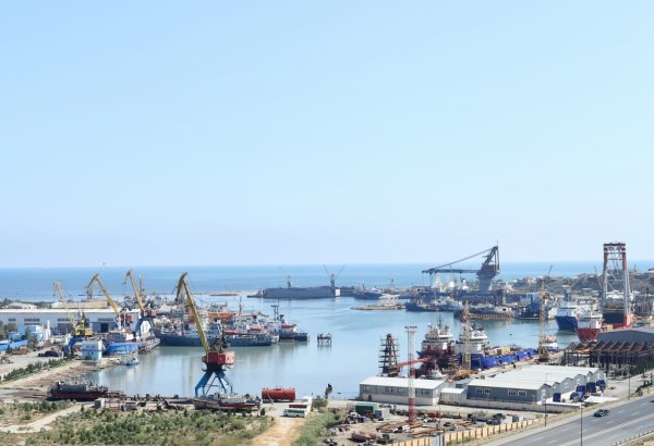 В Азербайджане в прошлом году отремонтировано 1088 судов и возвращено в эксплуатацию