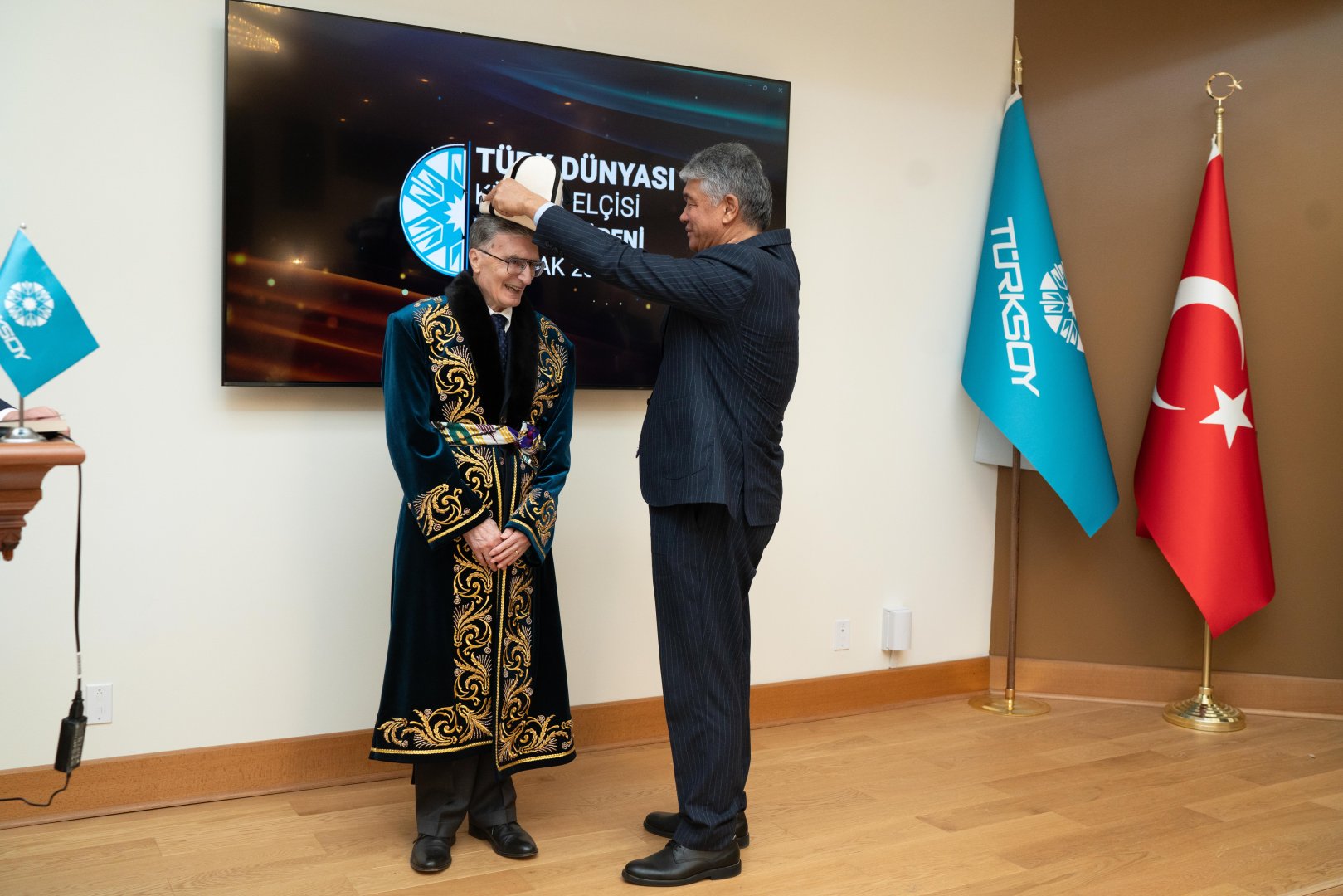 Лауреату Нобелевской премии Азизу Санджару присвоено звание «Посол Культуры Тюркского Мира» (ФОТО)