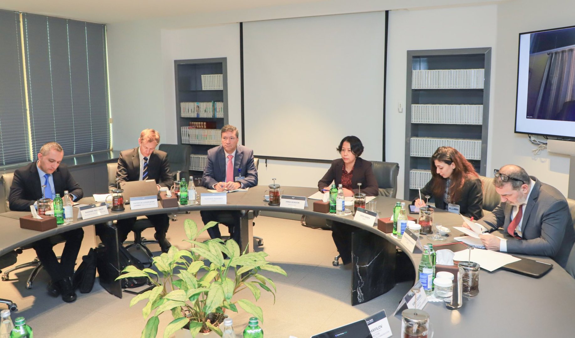 Azerbaijan's Central Bank, IMF discuss enhancing monetary policy transmission (PHOTO)