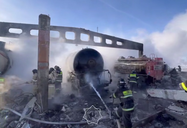 Kazakhstan's emergency teams keep fighting to eradicate fire at oil depot in Zhezkazgan