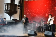 Молодежная волна азербайджанцев - Wave Band (ФОТО)