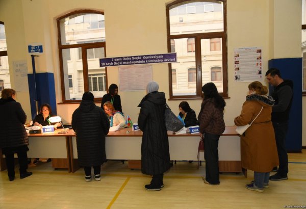 Sabail district of Azerbaijan's Baku showing high voter turnout at municipal poll (PHOTO)