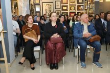 Итоговые выставки в Баку - сохранение традиции иллюстрации, добавляющей книгам цвета и жизни (ФОТО)