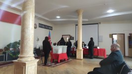 Нарушений в ходе муниципальных выборов не зафиксировано - омбудсмен Азербайджана (ФОТО)