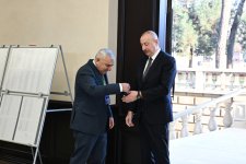 Президент Ильхам Алиев проголосовал на избирательном участке номер 1 (ВИДЕО/ФОТО)