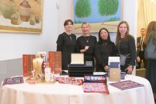Коллекция Magic Carpet, вдохновленная карабахским ковром "Варни"  представлена в Вене (ФОТО)