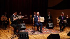 В Баку прошел вечер древней целительной музыки (ФОТО)