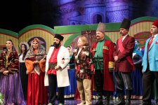 85-летний юбилей Джаннет Селимовой отметили спектаклем "Не та, так эта" (ФОТО)